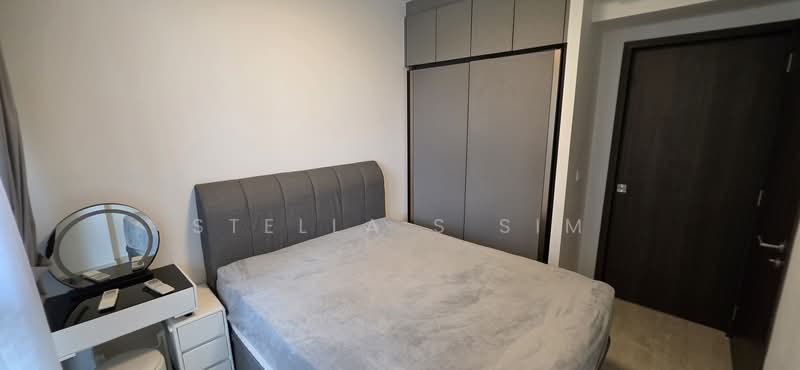 Riverfront Residences Condominium For Sale at S$ 800,000 | PropertyGuru Singapore - Bedroom