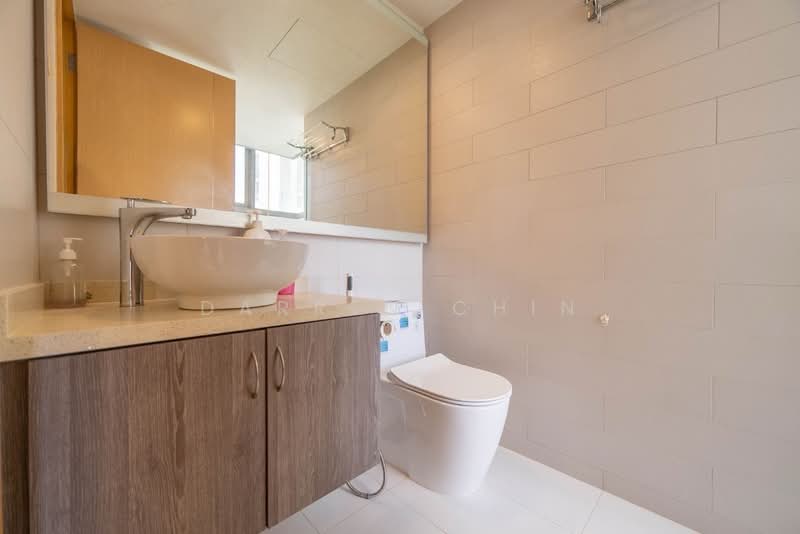 The Estuary @ Yishun Condominium For Sale at S$ 1,500,000 | PropertyGuru Singapore - Bathroom