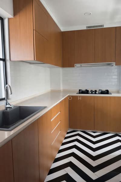 103 Lengkong Tiga HDB Flat For Sale at S$ 1,288,888 | PropertyGuru Singapore - Kitchen