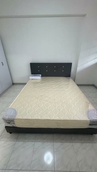 715 Jurong West Street 71, 715 Jurong West Street 71, Room Rental, 250 sqft, HDB Flat For Rent, by Kelvin Tan, 500099891 - Bedroom - PropertyGuru.com.sg