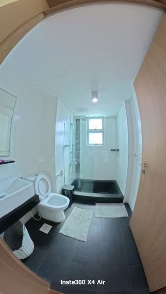 Mackenzie 88 Apartment For Sale at S$ 1,550,000 | PropertyGuru Singapore - Bathroom