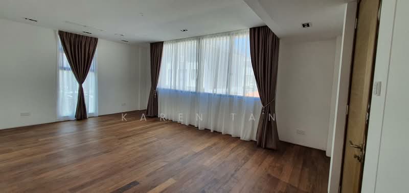 Bedok Avenue, Bedok Avenue, 5 Bedrooms, 4,800 sqft, Detached House For Rent, by Karen Tan, 500099901 - Living Room - PropertyGuru.com.sg