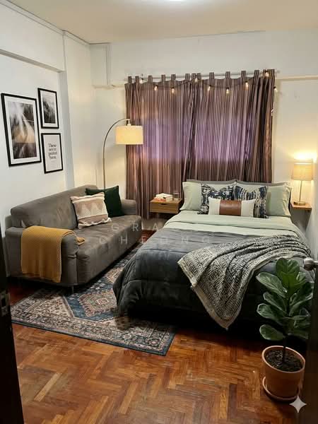 For Sale - 411 Pandan Gardens