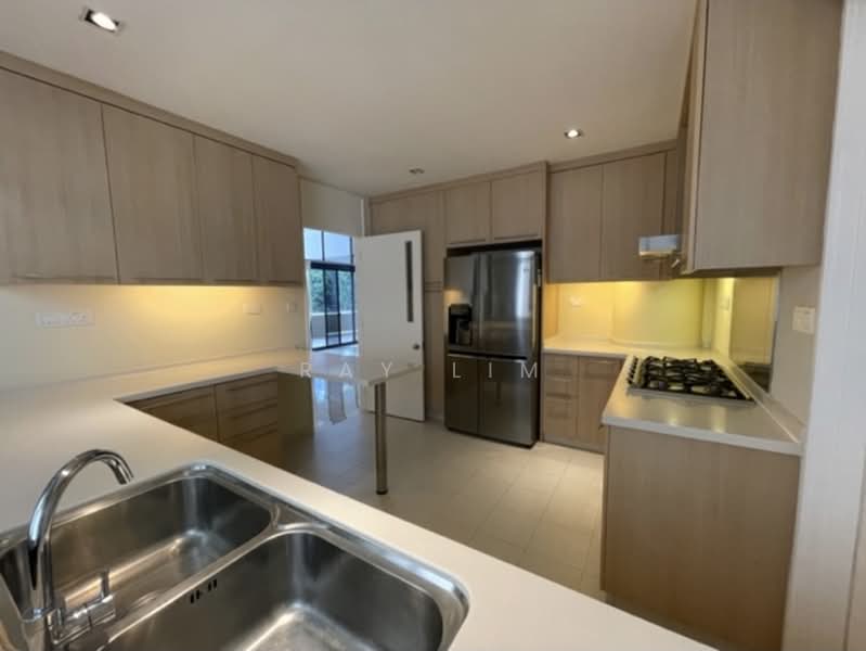 The Colonnade, 82 Grange Road, 3 Bedrooms, 3,993 sqft, Condominium For Rent, by Ray Lim, 500099906 - Kitchen - PropertyGuru.com.sg