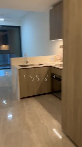 Leedon Green, 32 Leedon Heights, 2 Bedrooms, 710 sqft, Condominium For Rent, by Fabian Ang, 500099926 - Kitchen - PropertyGuru.com.sg