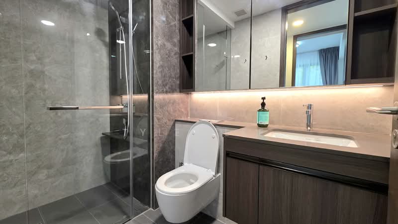 Tembusu Grand Condominium For Sale at S$ 2,180,000 | PropertyGuru Singapore - Bathroom