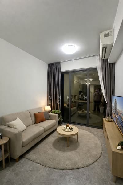 The M, 38 Middle Road, 1 Bedroom, 527 sqft, Condominium For Rent, by Kenneth Loh, 500099937 - Living Room - PropertyGuru.com.sg