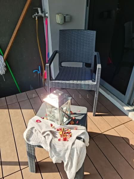 Near Farrer Park Mrt, City Living, , 3 Bedrooms, 678 sqft, Condominium For Rent, by Priscilla Lee, 500099938 - Balcony - PropertyGuru.com.sg