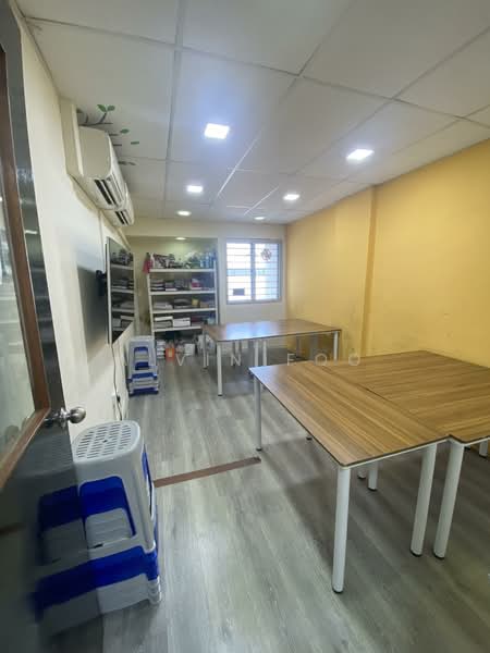 727 Ang Mo Kio Central, 727 Ang Mo Kio Central, 800 sqft, Shop / Shophouse For Rent, by Alvin Foo, 500099947 - Study - CommercialGuru.com.sg