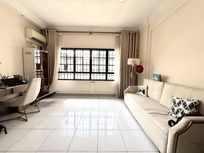 For Rent - Guillemard View