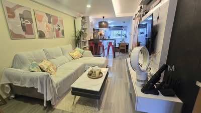 For Sale - 803 Tampines Avenue 4