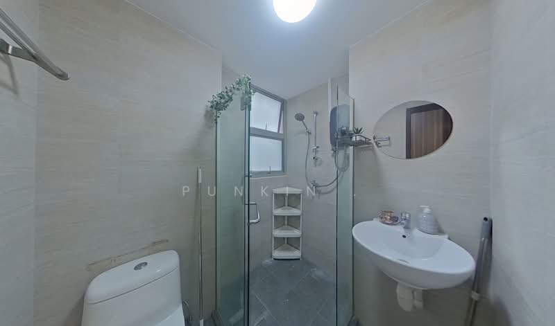 Ava Towers, 10 Ava Road, Room Rental, 120 sqft, Apartment For Rent, by punkin, 500099958 - Bathroom - PropertyGuru.com.sg