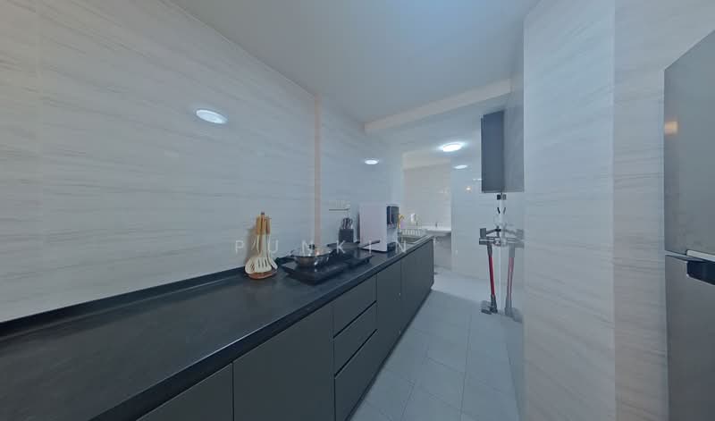 Ava Towers, 10 Ava Road, Room Rental, 120 sqft, Apartment For Rent, by punkin, 500099958 - Kitchen - PropertyGuru.com.sg