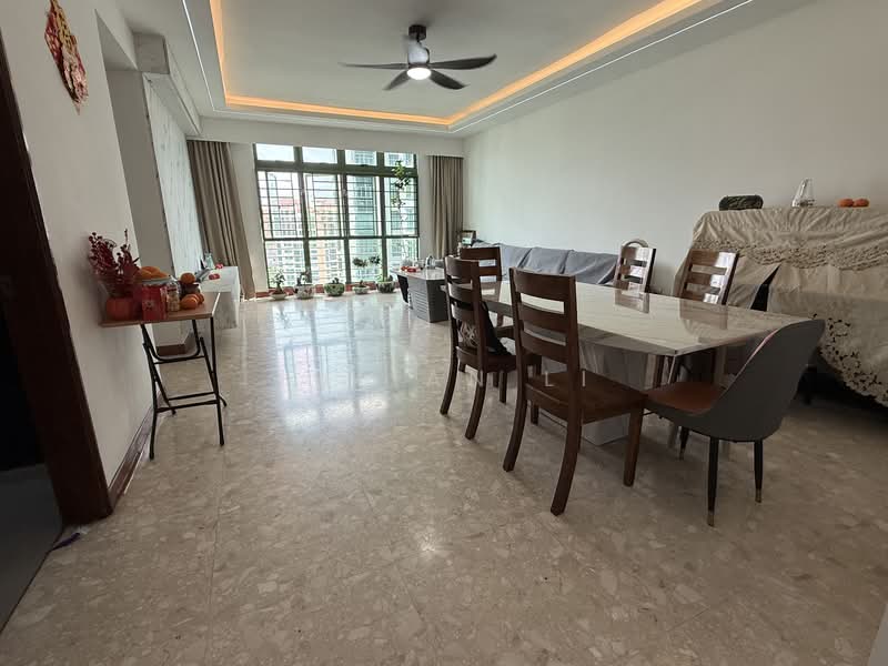 Windermere Condominium For Sale at S$ 1,480,000 | PropertyGuru Singapore - Living Room