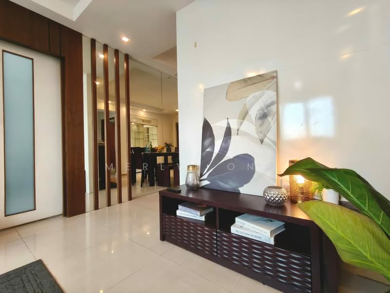 298 Bukit Batok Street 22 HDB Flat For Sale at S$ 750,000 | PropertyGuru Singapore - Living Room