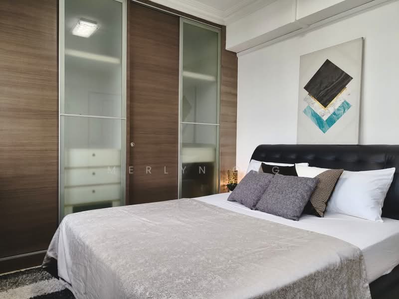 298 Bukit Batok Street 22 HDB Flat For Sale at S$ 750,000 | PropertyGuru Singapore - Bedroom