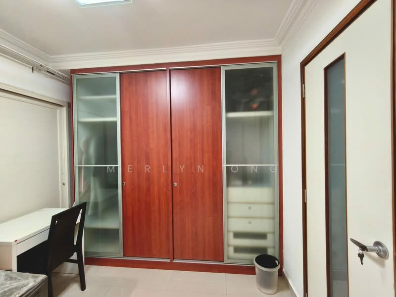 298 Bukit Batok Street 22 HDB Flat For Sale at S$ 750,000 | PropertyGuru Singapore - Interior