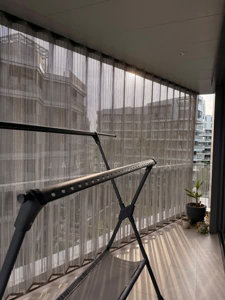 The Reef at King's Dock Condominium For Sale at S$ 2,600,000 | PropertyGuru Singapore - Balcony