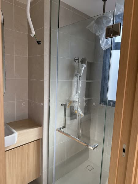 Hill House, 10A-11 Institution Hill, 10B, 2 Bedrooms, 624 sqft, Condominium For Rent, by Harry Chandrakant, 500099983 - Bathroom - PropertyGuru.com.sg