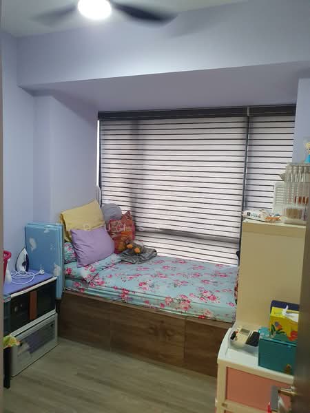 D'Nest, 131 Pasir Ris Grove, 4 Bedrooms, 1,410 sqft, Condominium For Rent, by Louise Tan, 500099994 - Bedroom - PropertyGuru.com.sg