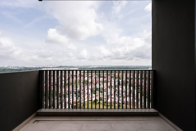Lentor Modern, 7 Lentor Central, 3 Bedrooms, 1,109 sqft, Condominium For Sale, by Joyce Foo, 500100001 - Balcony - PropertyGuru.com.sg