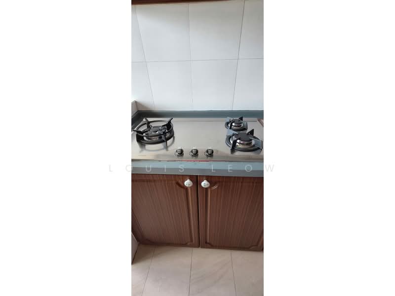 503 Pasir Ris Street 52, 503 Pasir Ris Street 52, 4 Bedrooms, 1,571 sqft, HDB Flat For Rent, by Louis Leow, 500100004 - Kitchen - PropertyGuru.com.sg