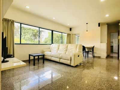 For Sale - Canne Lodge