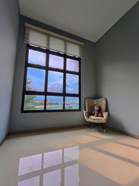 415A Northshore Drive, 415A Northshore Drive, 3 Bedrooms, 1,011 sqft, HDB Flat For Sale, by Elaine Tan, 500100015 - View - PropertyGuru.com.sg