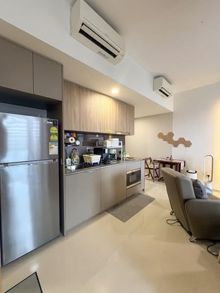 The Jovell Condominium For Sale at S$ 810,000 | PropertyGuru Singapore - Kitchen