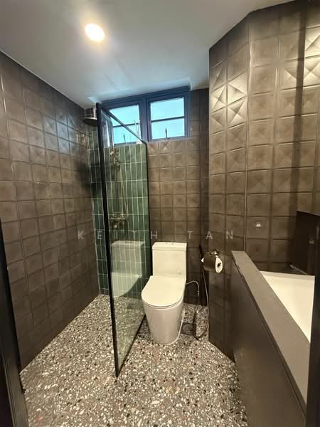 Sanctuary Green Condominium For Sale at S$ 1,538,000 | PropertyGuru Singapore - Bathroom