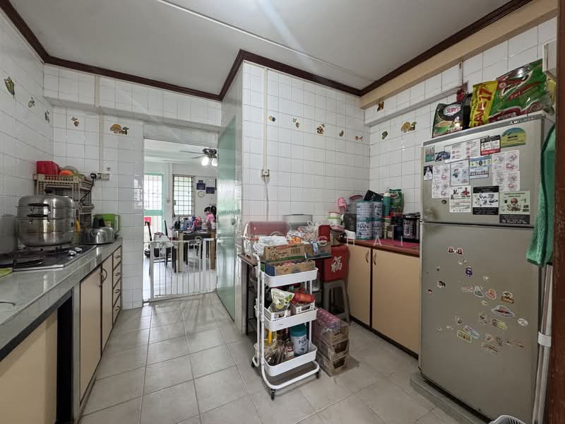 619 Woodlands Drive 52 HDB Flat For Sale at S$ 550,000 | PropertyGuru Singapore - Kitchen