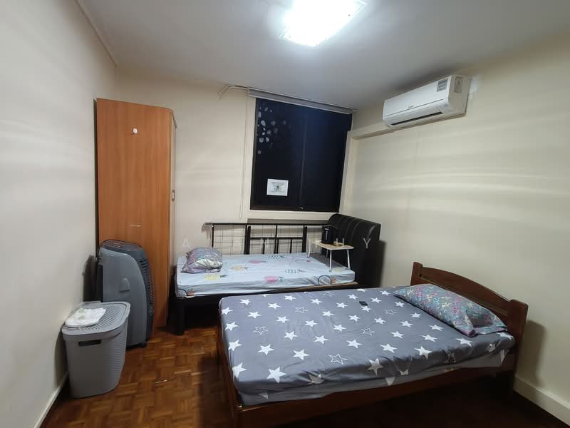 515 Hougang Avenue 10, 515 Hougang Avenue 10, Room Rental, 200 sqft, HDB Flat For Rent, by Alan Huy, 500100042 - Bedroom - PropertyGuru.com.sg