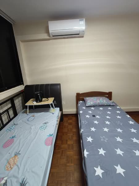 515 Hougang Avenue 10, 515 Hougang Avenue 10, Room Rental, 200 sqft, HDB Flat For Rent, by Alan Huy, 500100042 - Bedroom - PropertyGuru.com.sg