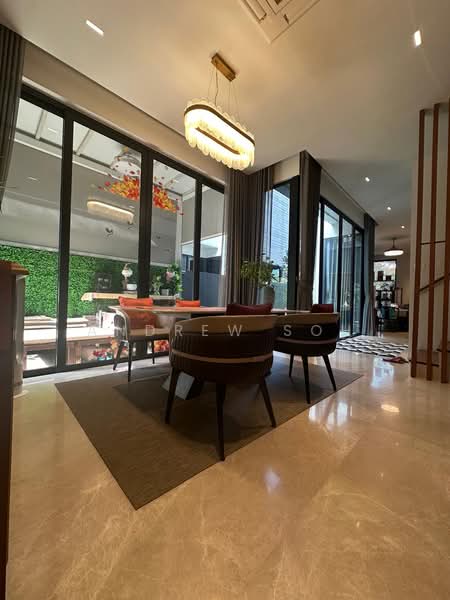 For Sale - Berwick Drive