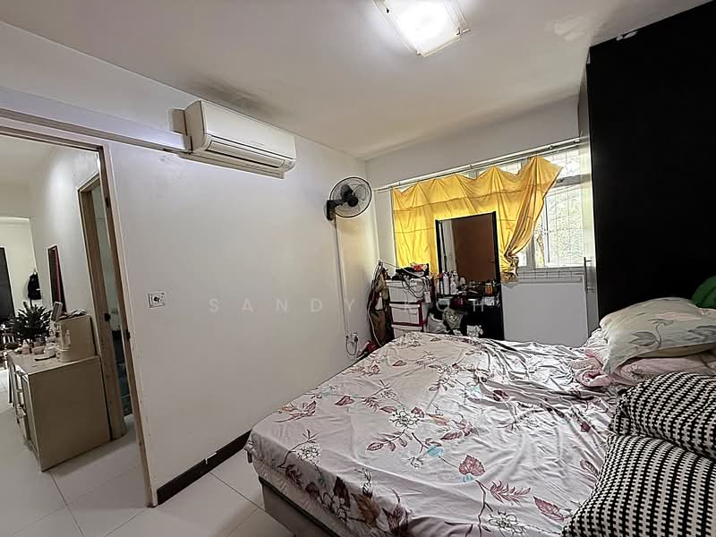 527B Pasir Ris Street 51 HDB Flat For Sale at S$ 619,000 | PropertyGuru Singapore - Bedroom