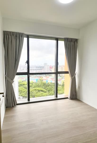 AMO Residence Condominium For Sale at S$ 1,599,999 | PropertyGuru Singapore - Master bedroom