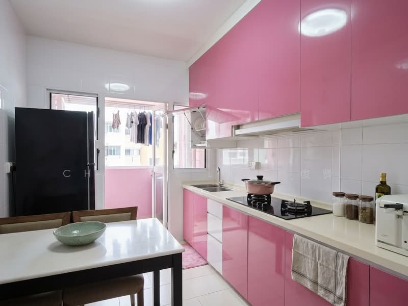 342A Yishun Ring Road, 342A Yishun Ring Road, 3 Bedrooms, 1,033 sqft, HDB Flat For Sale, by Chester Lim 林俊贤, 500100052 - Kitchen - PropertyGuru.com.sg