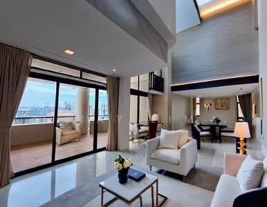 For Rent - The Colonnade