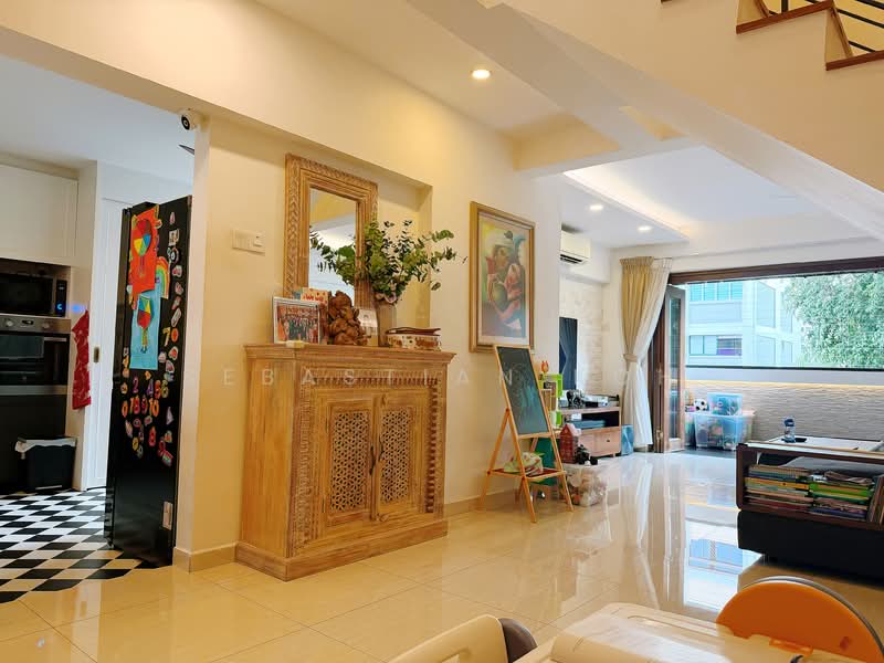 123 Serangoon North Avenue 1 HDB Flat For Sale at S$ 928,000 | PropertyGuru Singapore - Living Room