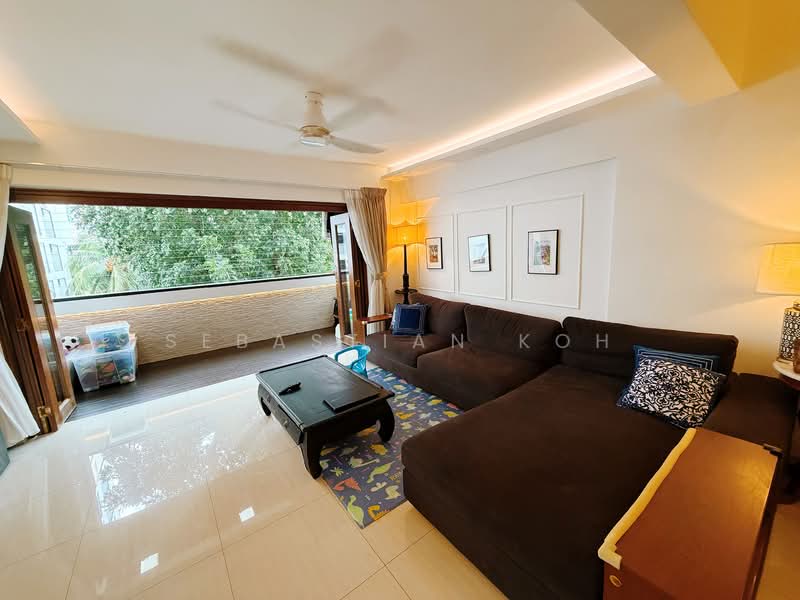 123 Serangoon North Avenue 1 HDB Flat For Sale at S$ 928,000 | PropertyGuru Singapore - Living Room
