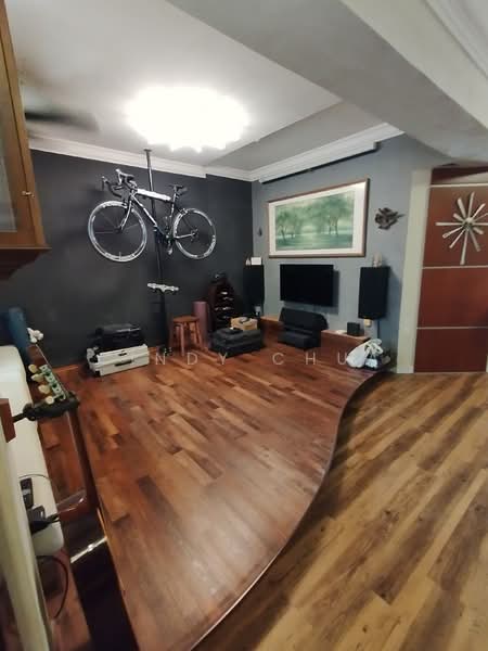 147 Mei Ling Street HDB Flat For Sale at S$ 1,899,999 | PropertyGuru Singapore - Living Room