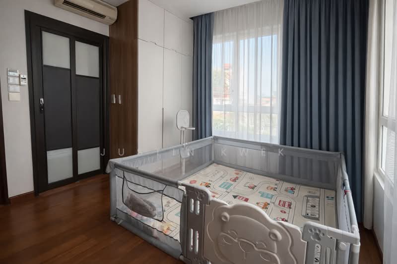 Begonia Semi Detached move in 3 yrs old Renovation Semi-Detached House For Sale at S$ 3,280,000 | PropertyGuru Singapore - Interior