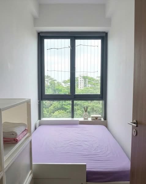 Parc Botannia Condominium For Sale at S$ 1,290,000 | PropertyGuru Singapore - Study