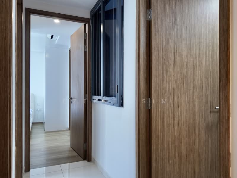 Parc Botannia Condominium For Sale at S$ 1,290,000 | PropertyGuru Singapore - Corridor