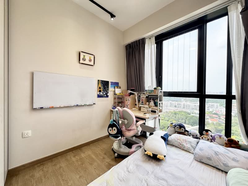 Whistler Grand, 109 West Coast Vale, 3 Bedrooms, 1,066 sqft, Condominium For Rent, by Jason Tan, 500100104 - Bedroom - PropertyGuru.com.sg