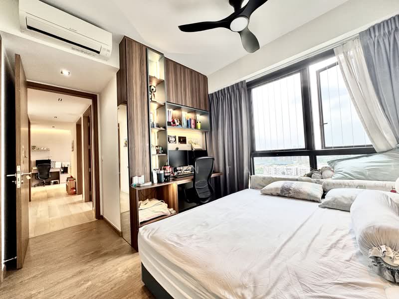 Whistler Grand, 109 West Coast Vale, 3 Bedrooms, 1,066 sqft, Condominium For Rent, by Jason Tan, 500100104 - Bedroom - PropertyGuru.com.sg