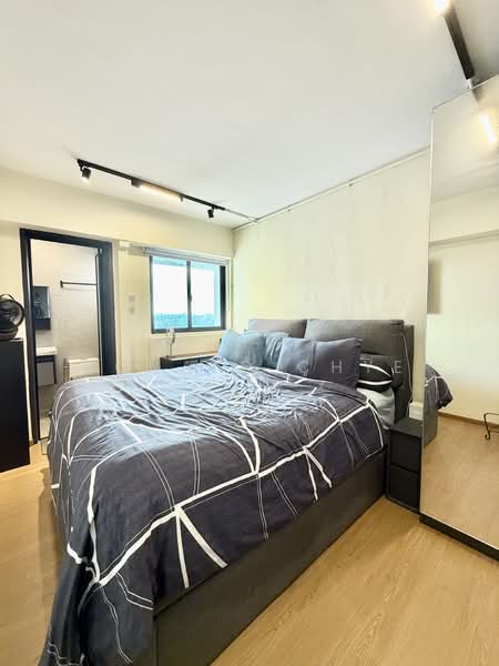 629 Hougang Avenue 8 HDB Flat For Sale at S$ 528,000 | PropertyGuru Singapore - Bedroom
