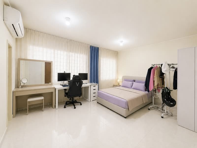 142 Serangoon North Avenue 1, 142 Serangoon North Avenue 1, 4 Bedrooms, 1,625 sqft, HDB Flat For Sale, by Kevin Ong, 500100113 - Bedroom 1 - PropertyGuru.com.sg