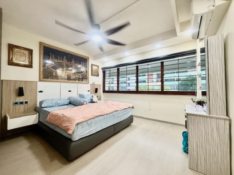 326 Yishun Ring Road HDB Flat For Sale at S$ 910,000 | PropertyGuru Singapore - Bedroom