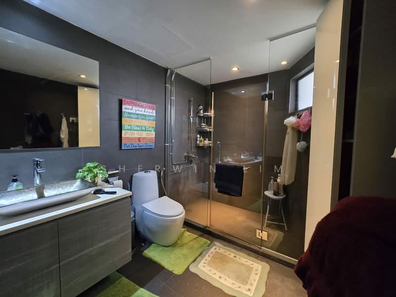 Bayshore Park Condominium For Sale at S$ 3,300,000 | PropertyGuru Singapore - Bathroom